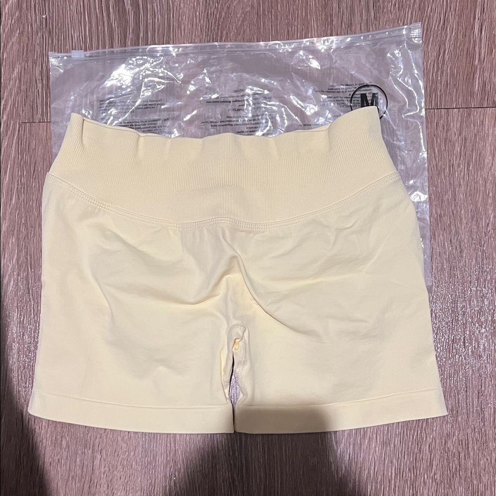 Women's Cream Shorts